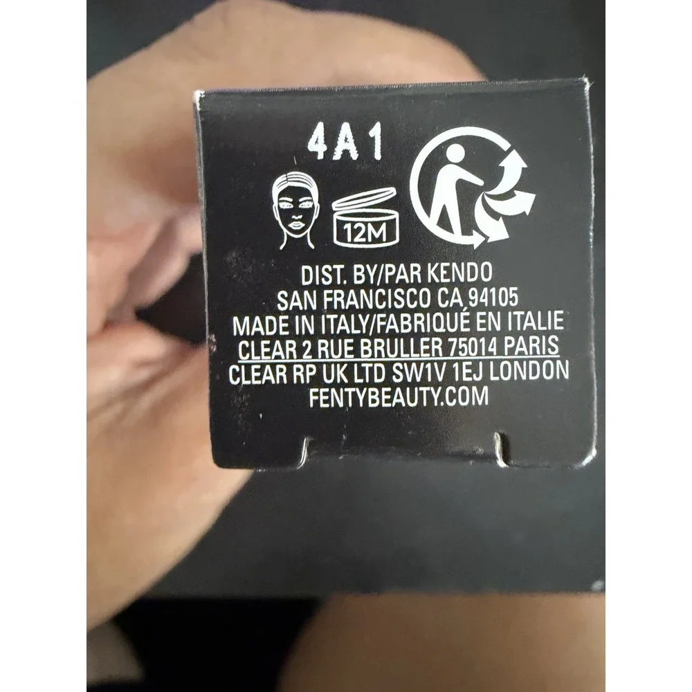 Fenty Beauty Rihanna Pro Filt'r 300 Soft Matte Longwear Foundation - 1oz